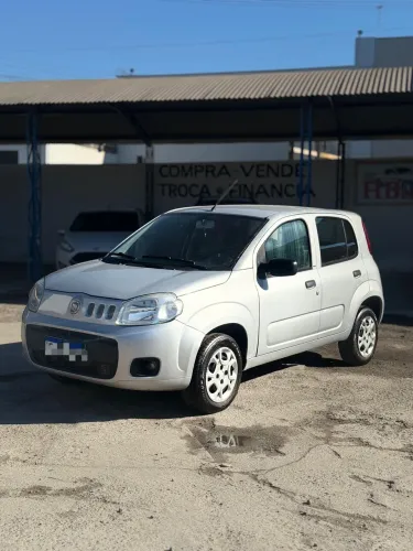 Fiat Uno Vivace/rua 1.0 EVO Fire Flex 8V 5P 2014