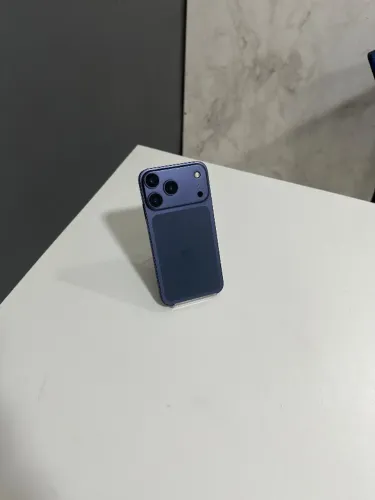 IPhone 11 > IPhone 17