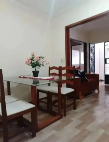Casa - Santos Dumont - 2/4 - 180.000
