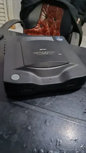 Console Neo Geo CD -SNK - Só o Console