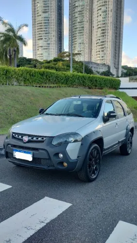 Fiat Palio Weekend Adventure Locker 1.8 Flex 2018
