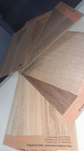 Piso vinilico a pronta entrega. Melhor preço da baixada santista 