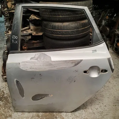 Porta traseira esquerda hyundai i30 2008 2009 2010 2011 2012 recuperada