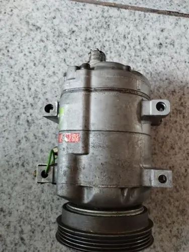 Compressor Ar condicionado VW Passat 1999