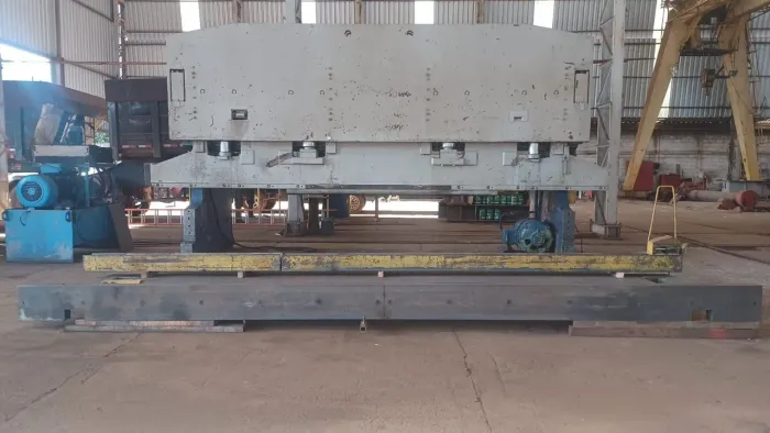 Dobradeira Hidráulica Fobesa 6000x600 ton