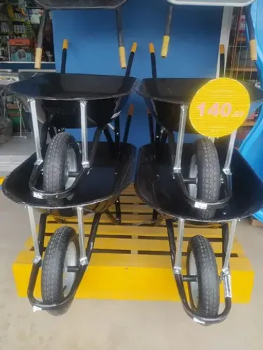 Promoção Carrinho de mão R$ 140,00 À vista