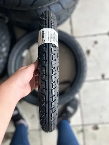 Pneu dianteiro Biz Honda pop 100 (60/100R17)