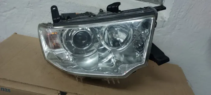 FAROL Pajero Dakar original sem recuperação Xenon 