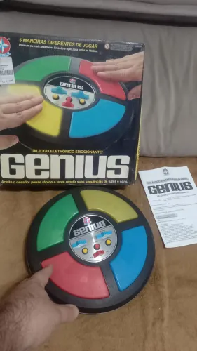 Genius - Jogo da estrela  Eletrônico Clássico 