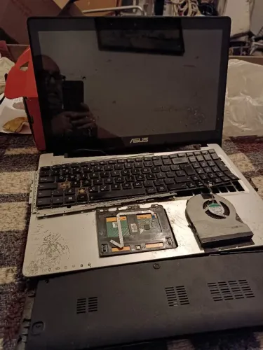 Notebook ASUS para retirada de peças 