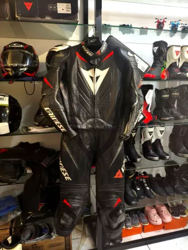 Macacão Dainese Laguna seca evo 52 Eur zero