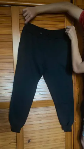 Calça de Moletom Preta