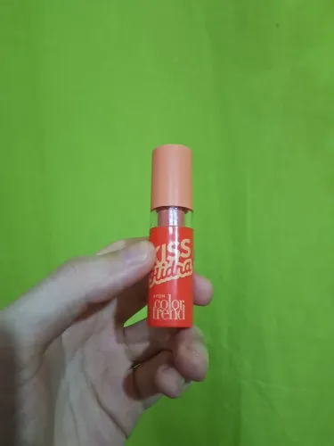 Batom Kiss Hidra Bege