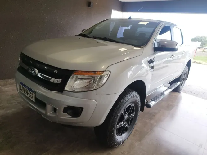 Ranger 2014 XLT 3.2 diesel 4x4 AUTOMÁTICA...