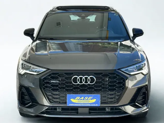 Audi Q3 SPB Perf. Black 2.0 TFSI Tipt. Quat. 2023