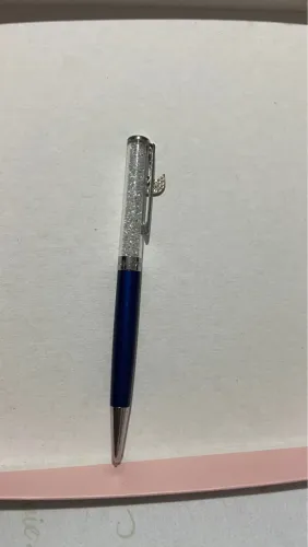 Caneta Azul com Detalhes em Cristal - Elegância na escrita