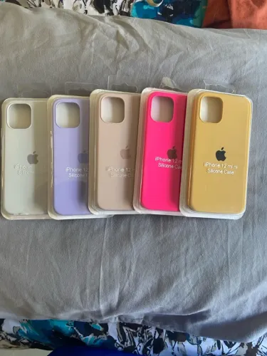 Capas para iPhone 12 Mini, 12/12 Pro e 13 Pro - Novas e Usadas