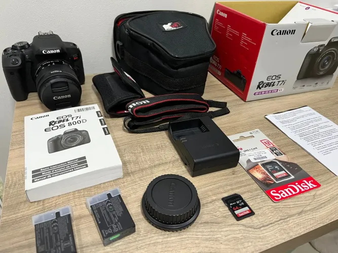 Canon EOS Rebel T7i (EOS 800D) - Completa - Ótimo estado de conservação 