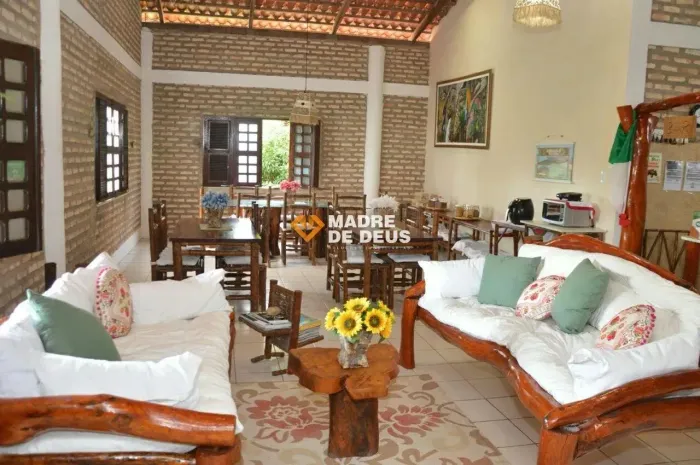 Lindíssima pousada em fleicheiras disponível a venda - Porteira fechada!