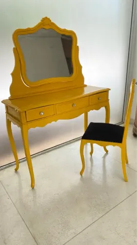 Penteadeira com espelho anos 60 em madeira