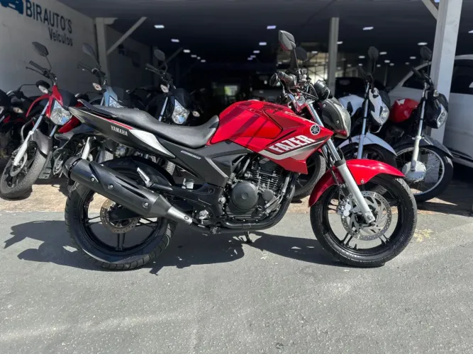 FAZER 250 2015