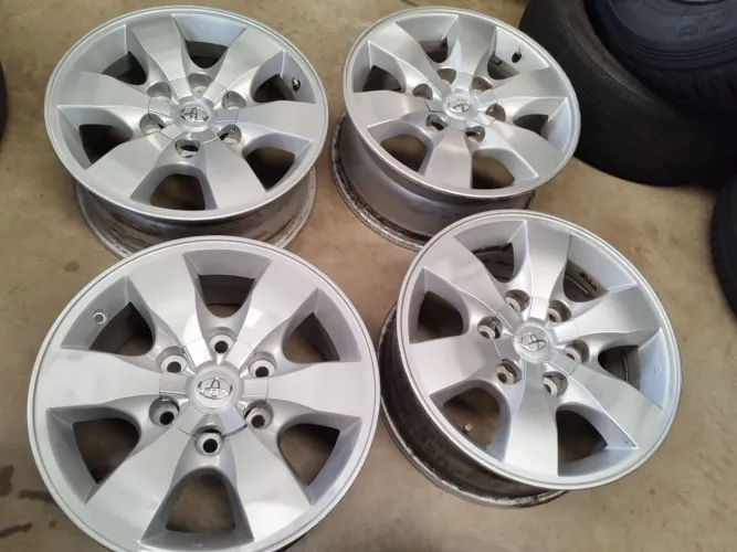 Rodas HILUX/SW4 Aro 16 Originais 