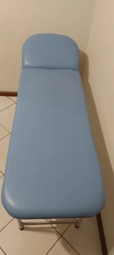 Maca Regulável 80x195x63 ideal para Fisioterapia e Massagem