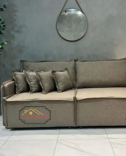 Sofa retratil no veludo com acabamento no debrum