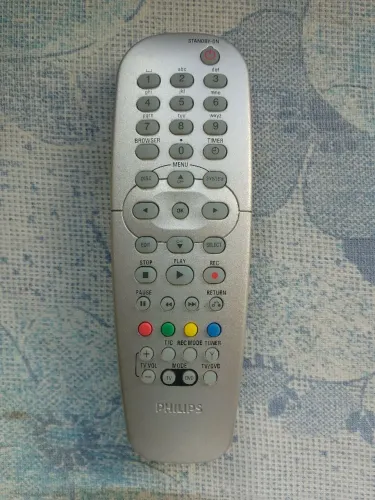 Controle Remoto para Gravadores de DVD Philips  DVDR615 /  DVDR 3355 /  DVDR 3388
