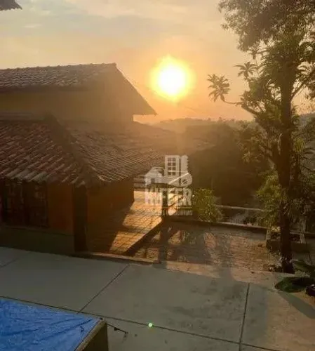 Casa com 4 dormitórios à venda, 340 m² por R$ 998.000,00 - Pendotiba - Niterói/RJ