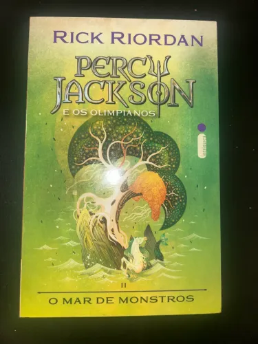 Percy Jackson - O Mar de Monstros - literatura infantojuvenil 