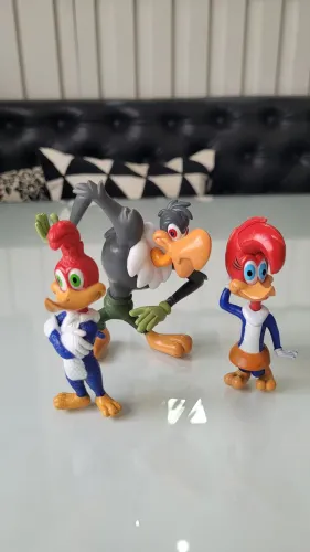 3 Figuras Woody Woodpecker - Pica-Pau e Buzz Buzzard/Zeca urubu e Wine
