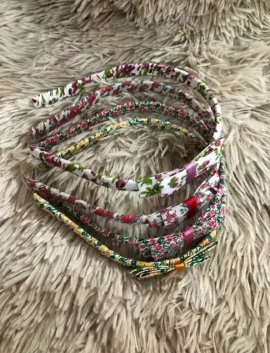 Tiaras floridas para cabelo