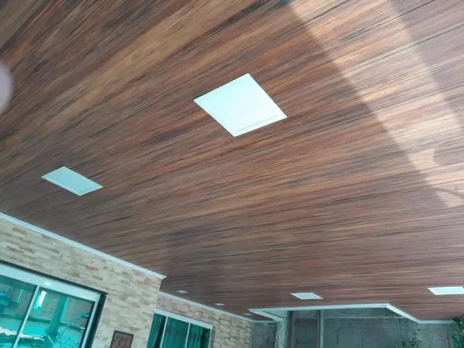 Instalação de forro PVC