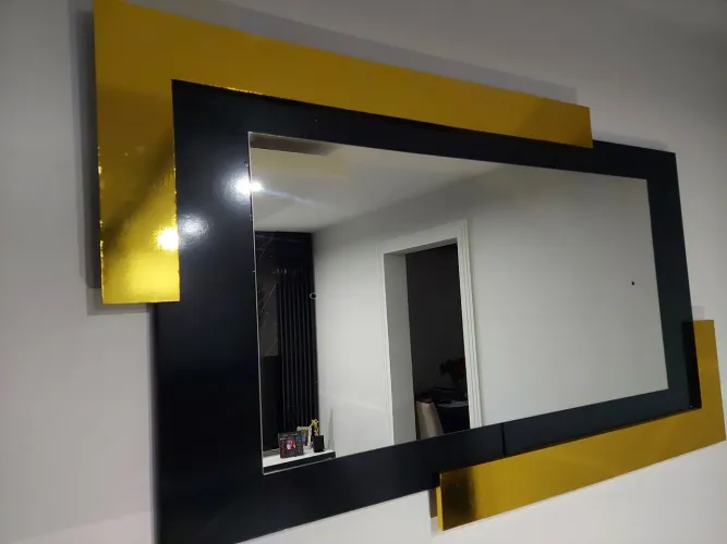 Espelho Preto e Dourado 1,50 X 0,86