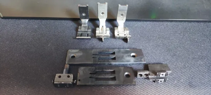 Kit 3/8 Máquina de Costura Prespontadeira 2 agulhas