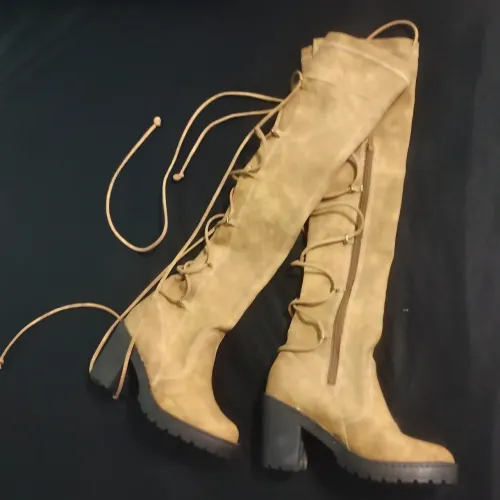 Bota feminina 