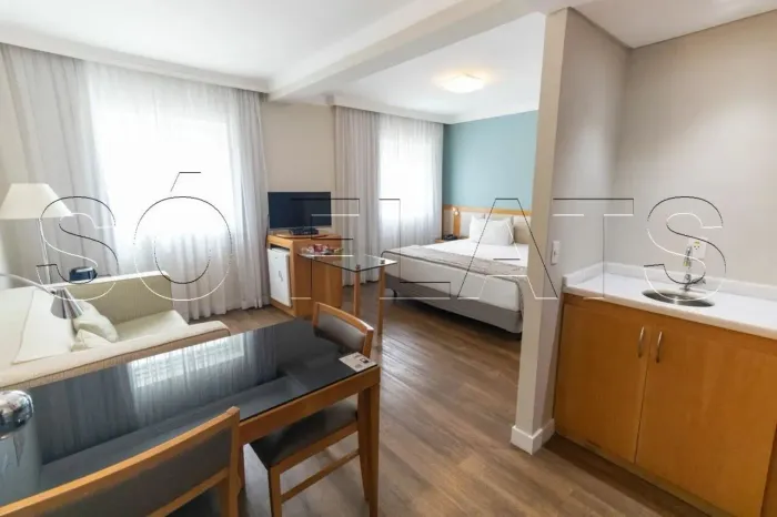 Flat na Rua Oscar Freire disponível para locação, próximo ao Hospital das Clinicas.