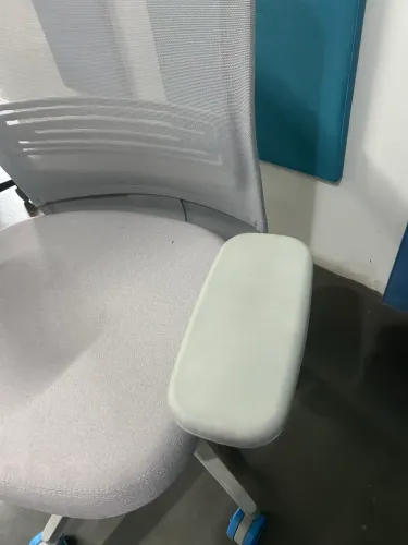 Cadeira Flexform Tecton com garantia