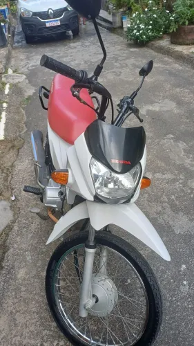 VENDE-SE POP 110 - SEMINOVA