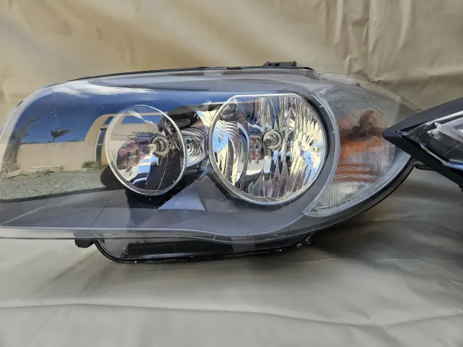 Farol BMW 118i 2012 Jogo Novo Nunca Utilizado original fabricação BMW Desapego