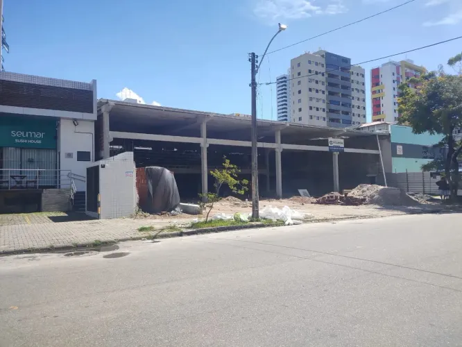 Galeria para aluguel tem 207 metros quadrados em Boa Viagem - Recife - PE