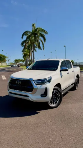 Toyota Hilux CD SRX 4X4 2.8 TDI 16V Diesel Aut. 2022