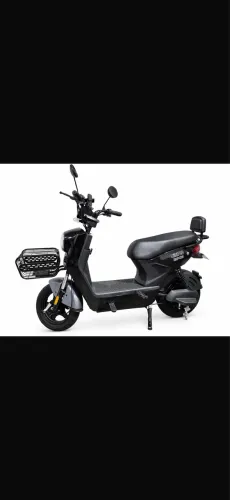 Scooter Elétrica MiniPro MDP-X10 2000W | Excelente Estado | Capacete Incluso