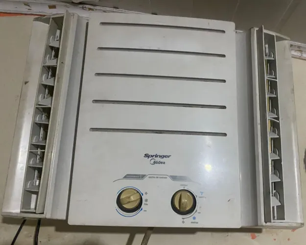 Ar condicionado Springer 7.500 BTUs
