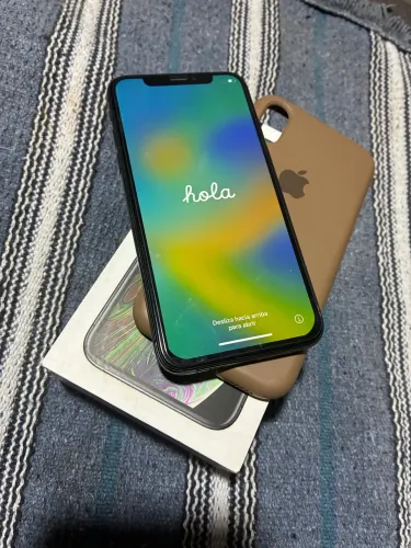 IPHONE XS - PRA SAIR LOGO !!