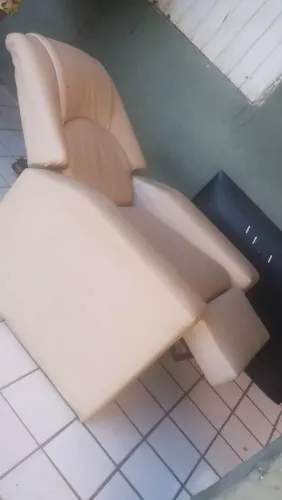 Poltrona reclinável