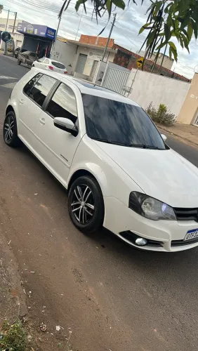 Volkswagen Golf Sportline 1.6 MI Total Flex 8V 4P 2013