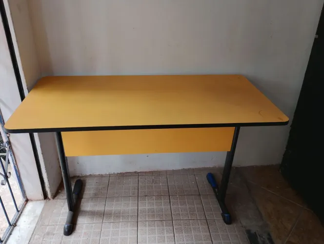 Mesa escritório