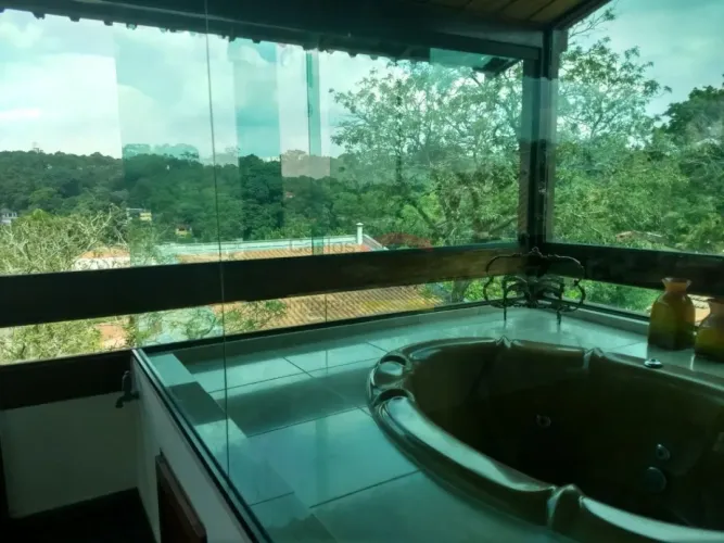 Sobrado para venda no Horto Florestal, 4 suítes, closet, piscina, sauna, 4 vagas